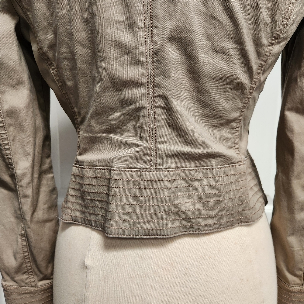 Taupe Fitted Buckle Collar Utility Jacket from White House Black Market. - Picture 9 of 15